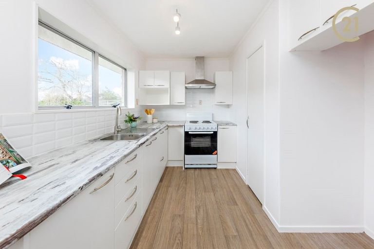 Photo of property in 2/17 Berwyn Avenue, Takanini, 2112