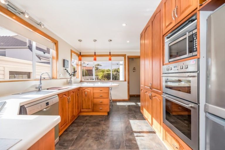 Photo of property in 18 Cornwall Street, Hutt Central, Lower Hutt, 5010