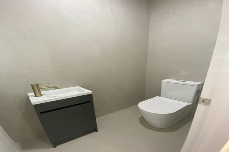 Photo of property in 74c Burundi Avenue, Clendon Park, Auckland, 2103