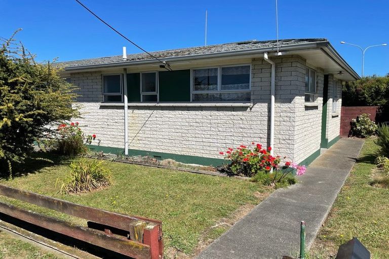 Photo of property in 118 East Street, Feilding, 4702