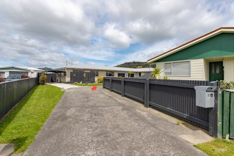 Photo of property in 1/17 Wimbledon Grove, Wainuiomata, Lower Hutt, 5014