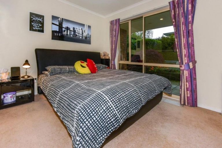 Photo of property in 1 Claude Hendry Lane, Hoon Hay, Christchurch, 8025