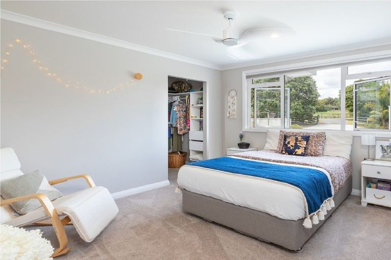 Photo of property in 33 Rua Road, Mangawhai, 0573