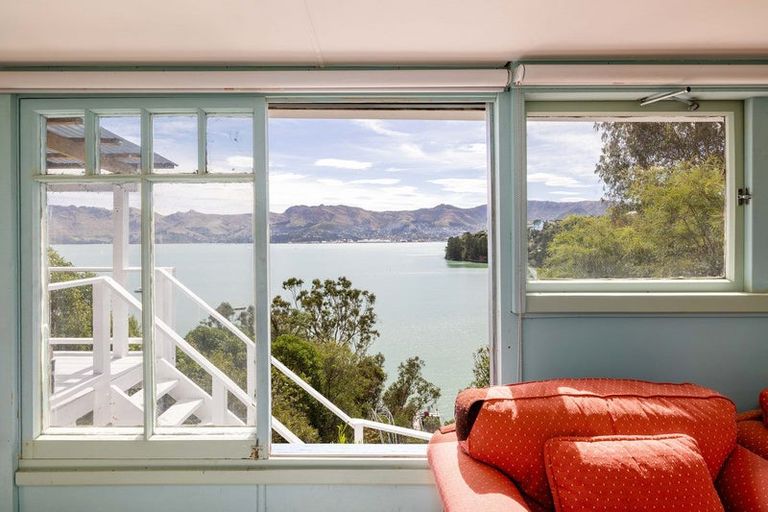 Photo of property in 301 Marine Drive, Charteris Bay, Governors Bay, 8971