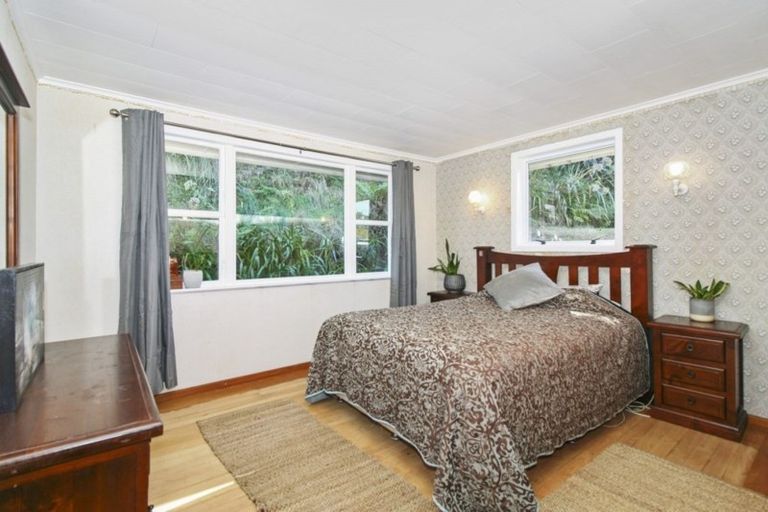 Photo of property in 11 Pembroke Street, Westown, New Plymouth, 4310