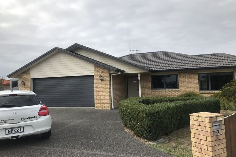 Photo of property in 15 Clydesdale Close, Papamoa Beach, Papamoa, 3118