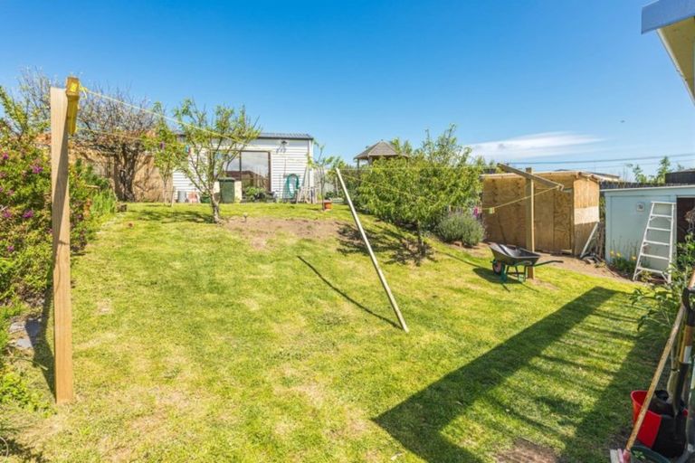 Photo of property in 43 Harper Street, Gonville, Whanganui, 4501