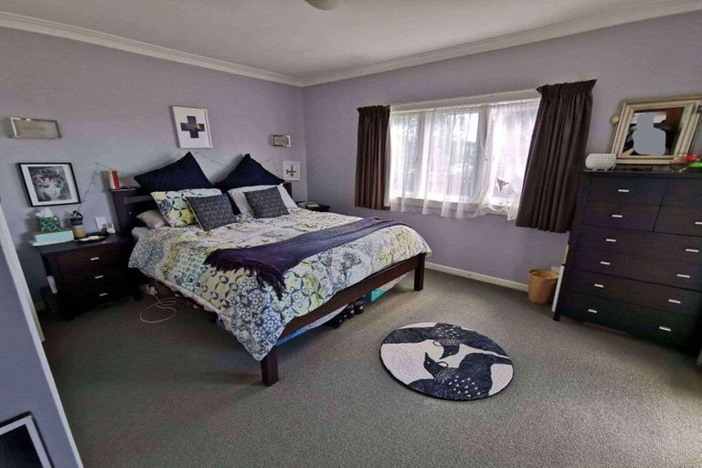 Photo of property in 10 Copley Street, New Lynn, Auckland, 0600