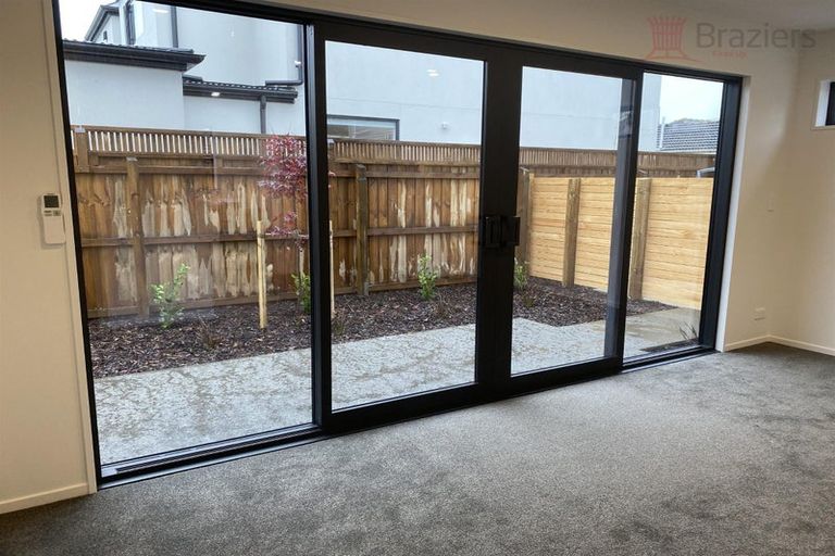 Photo of property in 128 North Avon Road, Richmond, Christchurch, 8013