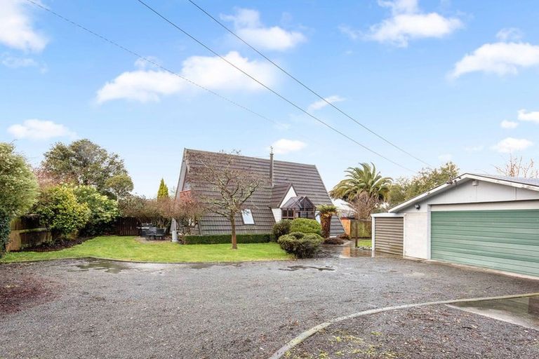 Photo of property in 97b Johns Road, Northwood, Christchurch, 8051