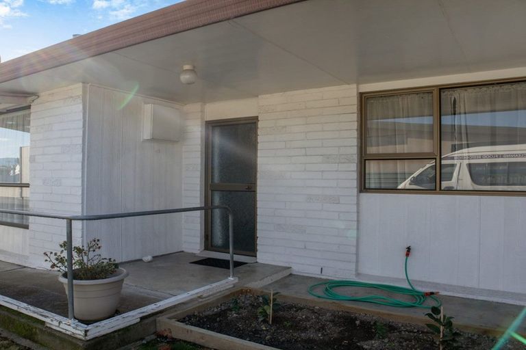 Photo of property in 2/25 Parker Street, Mayfield, Blenheim, 7201