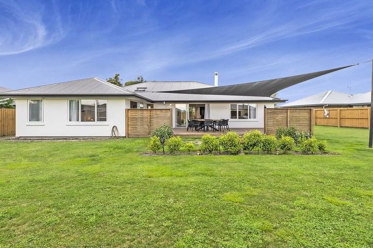 Photo of property in 30 Burnham School Road, Rolleston, 7614