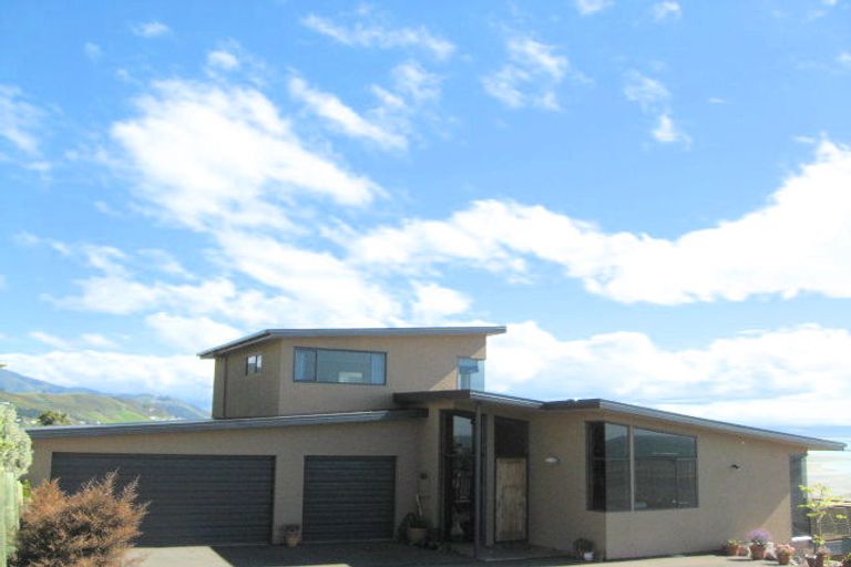 Photo of property in 12 Mana Heights, Marybank, Nelson, 7010