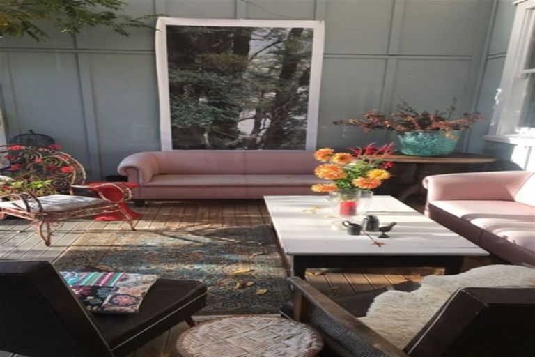 Photo of property in 247 Cross Line, Morison Bush, Greytown, 5794