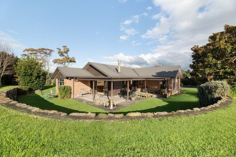 Photo of property in 8 Bradley Avenue, Pyes Pa, Tauranga, 3112