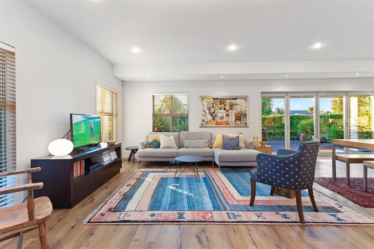 Photo of property in 50 Infinity Drive, Pegasus, 7612