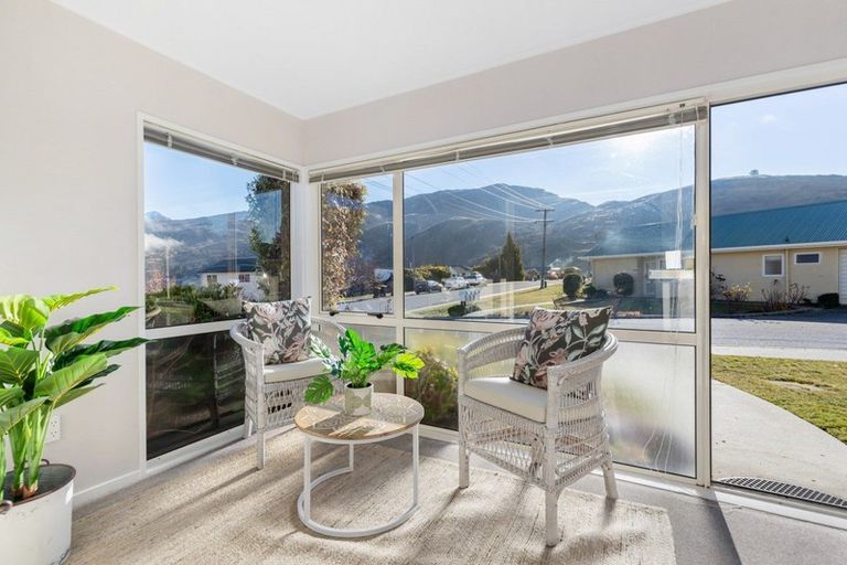 Photo of property in Frankton Court, 32 Mcbride Street, Frankton, Queenstown, 9300