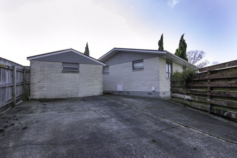 Photo of property in 1 Dove Place, Westbrook, Palmerston North, 4412