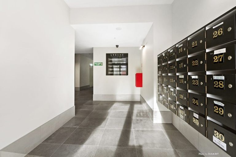Photo of property in Urbane Apartments, 57/29 Webb Street, Mount Cook, Wellington, 6011