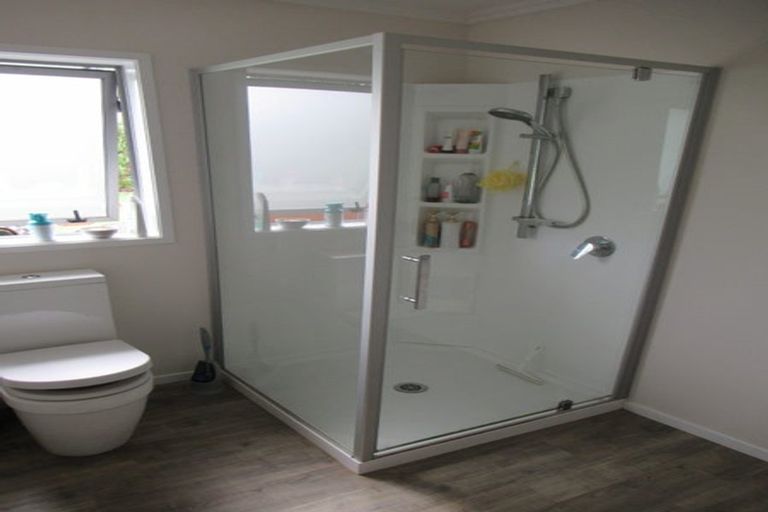 Photo of property in 136 Fairview Drive, Birchville, Upper Hutt, 5372