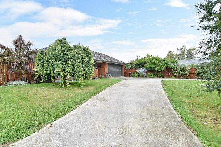 Photo of property in 35 Kingsbury Avenue, Rangiora, 7400