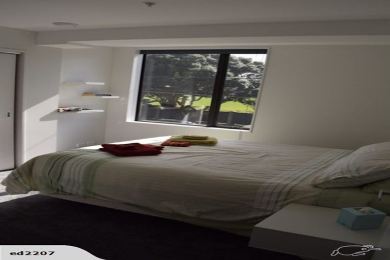 Photo of property in Nouvo Apartments, 21 Rugby Street, Mount Cook, Wellington, 6021