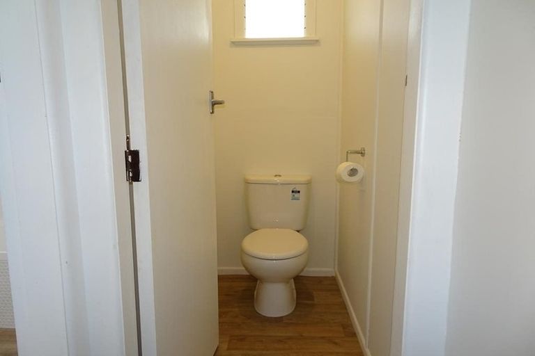 Photo of property in 402 Huia Place, Camberley, Hastings, 4120