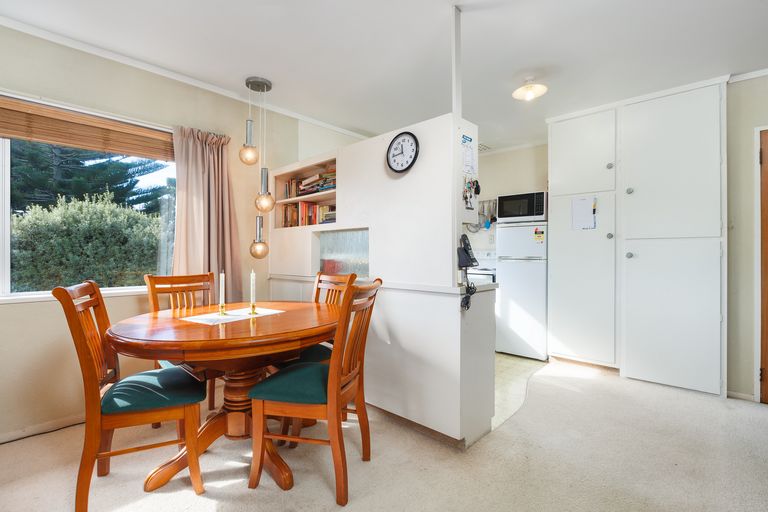 Photo of property in 1a Seymour Place, Bellevue, Tauranga, 3110