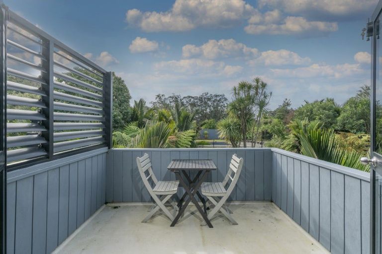 Photo of property in 5 Rewa Rewa Valley, Tairua, 3508