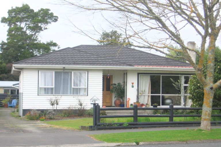 Photo of property in 8 Mcnicol Street, Fairfield, Hamilton, 3214