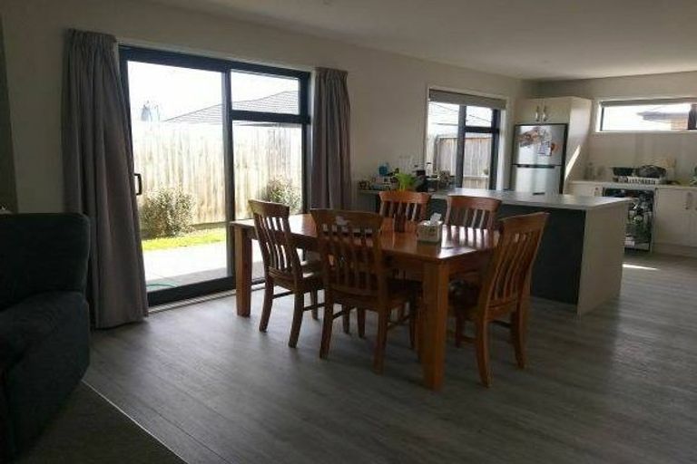 Photo of property in 15 Shale Court, Rolleston, 7614