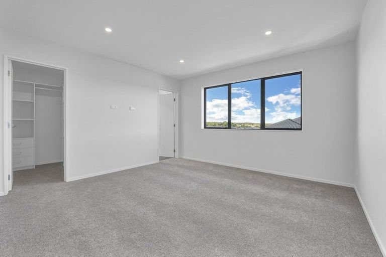 Photo of property in 13 Hermes Road, Flat Bush, Auckland, 2019