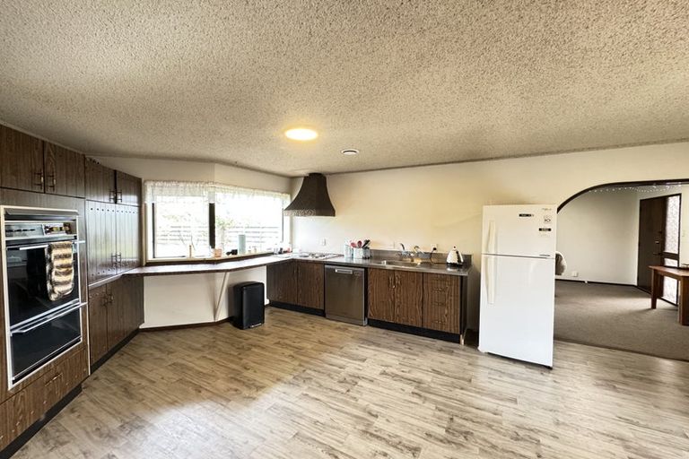 Photo of property in 56 Kentucky Way, Awapuni, Palmerston North, 4412