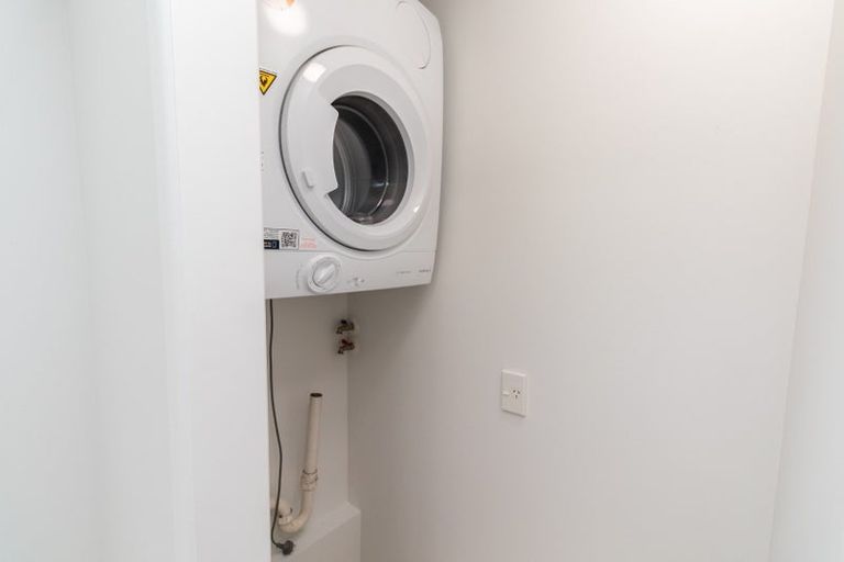 Photo of property in 77a Chamberlain Road, Karori, Wellington, 6012