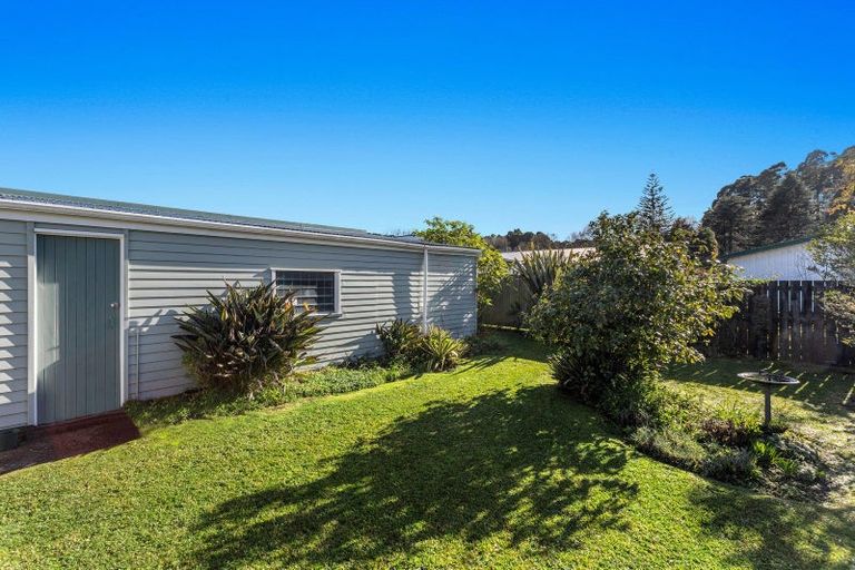 Photo of property in 9 Mackenzie Street, Kawerau, 3127