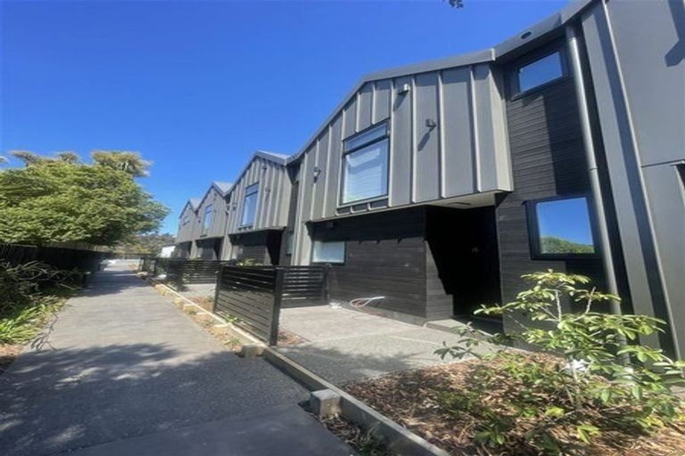 Photo of property in 15/24 Devonport Lane, St Albans, Christchurch, 8014