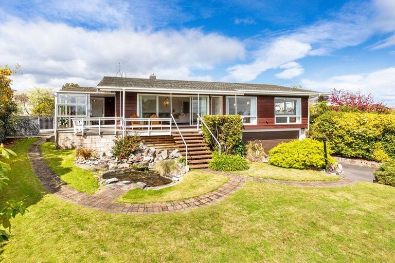Photo of property in 9 Wall Street, Waipahihi, Taupo, 3330