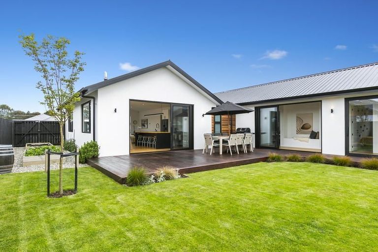 Photo of property in 3 Mellay Mews, Mosgiel, 9024