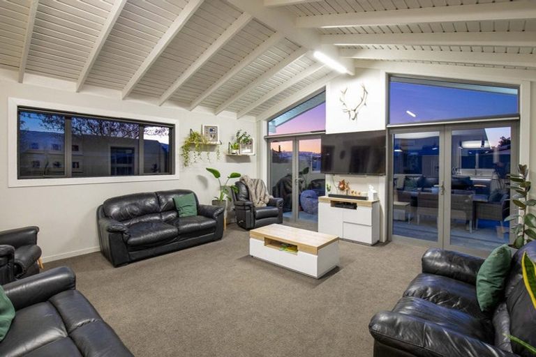 Photo of property in 80 Ashworth Street, Alexandra, 9320