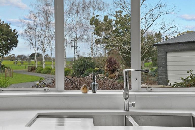 Photo of property in 103 Eureka Road, Eureka, Hamilton, 3287