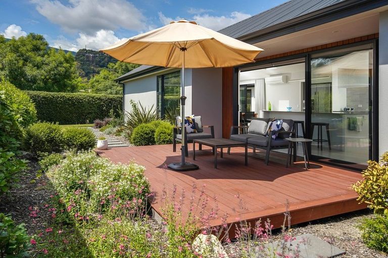 Photo of property in 50 Covent Drive, Stoke, Nelson, 7011