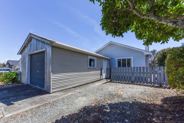 Photo of property in 1/16 Willow Avenue, Stoke, Nelson, 7011