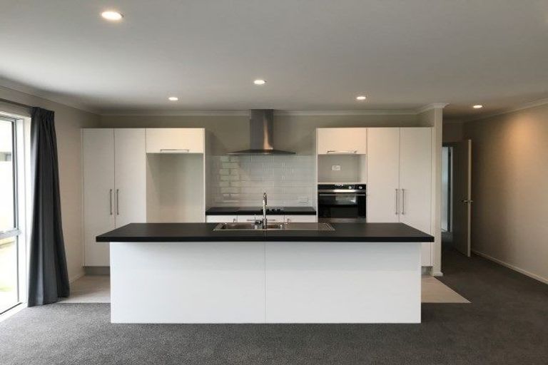 Photo of property in 172 Waikite Road, Welcome Bay, Tauranga, 3175