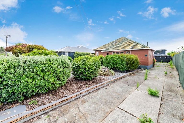 Photo of property in 53 Main Road, Redcliffs, Christchurch, 8081