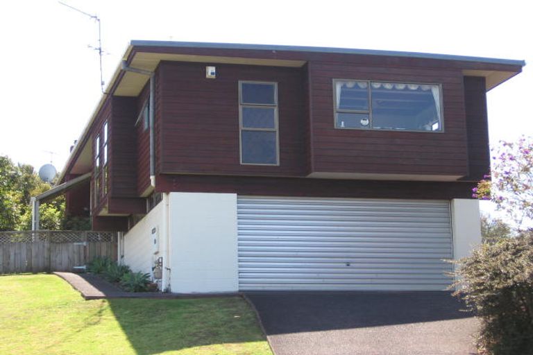 Photo of property in 97 Glamorgan Drive, Torbay, Auckland, 0630