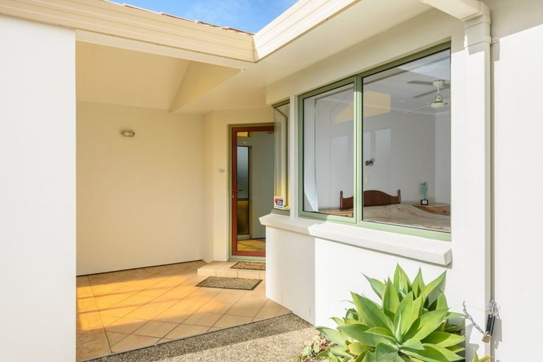 Photo of property in 19 Matapihi Road, Mount Maunganui, 3116