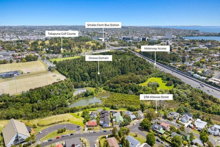 Photo of property in 1/9a Kitewao Street, Northcote, Auckland, 0627