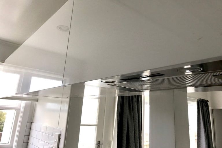 Photo of property in 50 Townsend Road, Miramar, Wellington, 6022