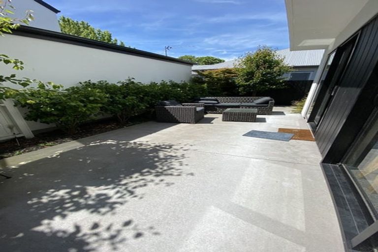 Photo of property in 2/118 Purchas Street, Edgeware, Christchurch, 8013