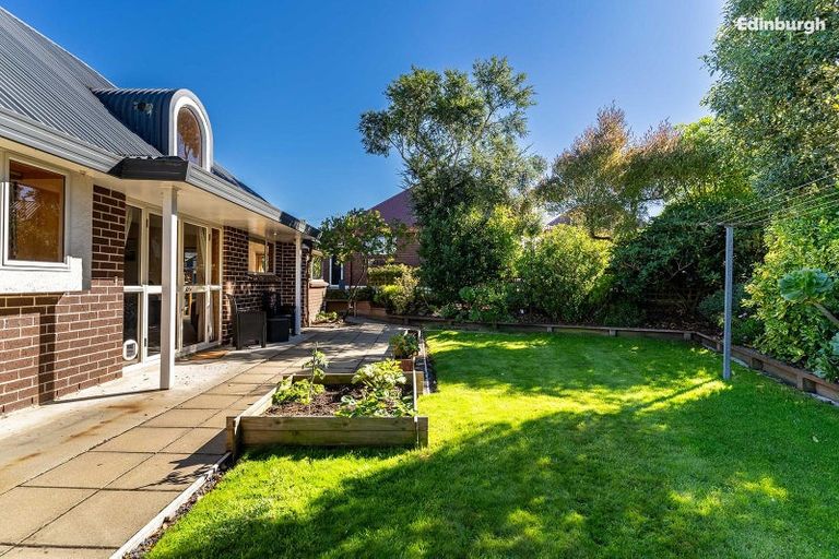 Photo of property in 93 Main Road, Fairfield, Dunedin, 9018